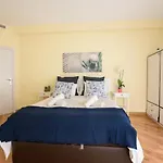 Ramblas Rentals Unique & Spacious Flat 4Br Terrace 20M Ramblas